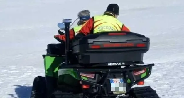 Impianti chiusi ma interventi di soccorso in serie in Trentino: infortuni fuori pista e con le slitte