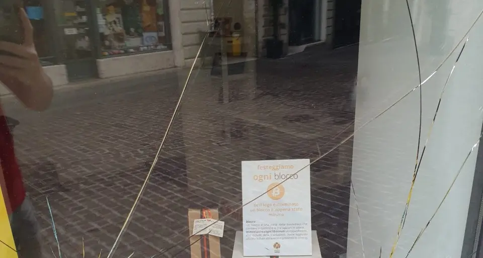 «Rovereto: pugno duro contro vandalismi, spaccate e baby gang»