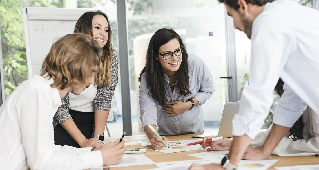 Chi soffre di dipendenza dal lavoro sta male anche quando lavora, lo dice uno studio delle Università di Trento e di Bologna
