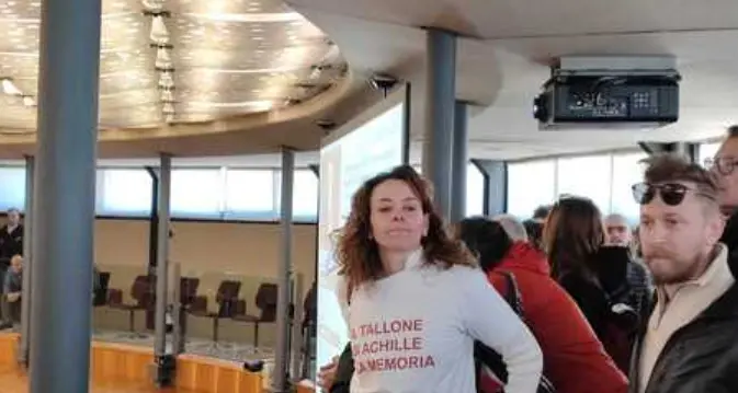Consiglio provinciale di Trento, seduta sospesa per la protesta dei lavoratori