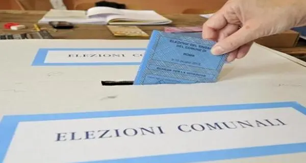 Sei candidati per la poltrona di sindaco a Trento e anche a Bolzano, arriva il commissario a Capriana, Luserna e Madruzzo