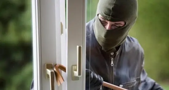 Cena interrotta dai ladri a Piné: residenti in allerta