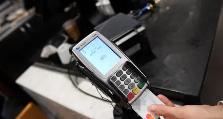 Pos, il governo studia l’abbassamento della soglia a 30 euro