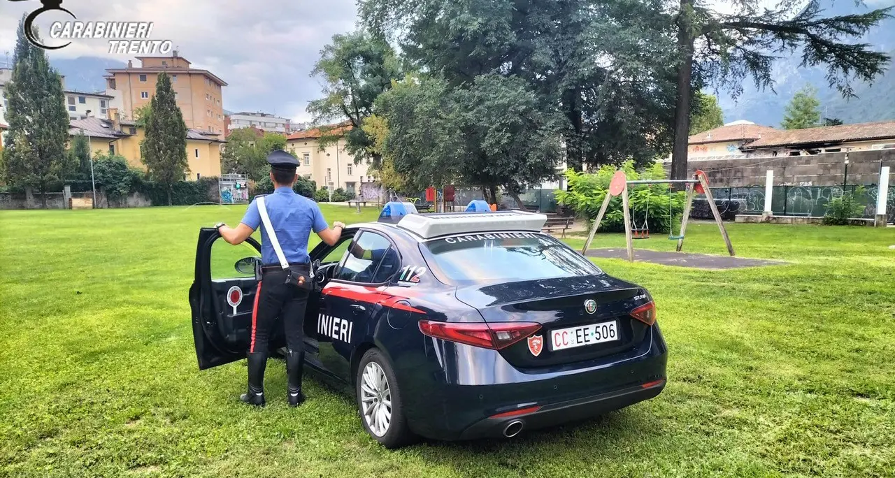 Parco Santa Chiara, arrestato un 21enne per detenzione di droga