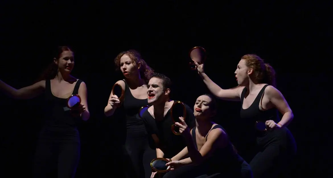 “Love”, studenti trentini a teatro contro la violenza di genere