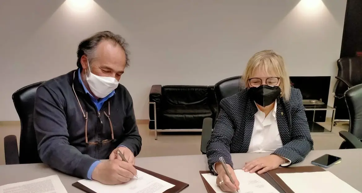 Una nuova vita per i vecchi mobili: c’è l’accordo tra Itea e Consolida