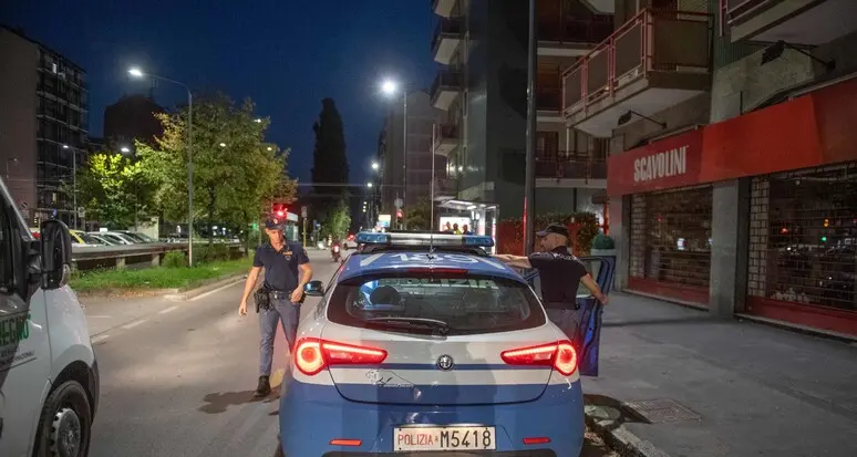 Milano: arrestati per terrorismo, nelle chat anche minacce a Meloni