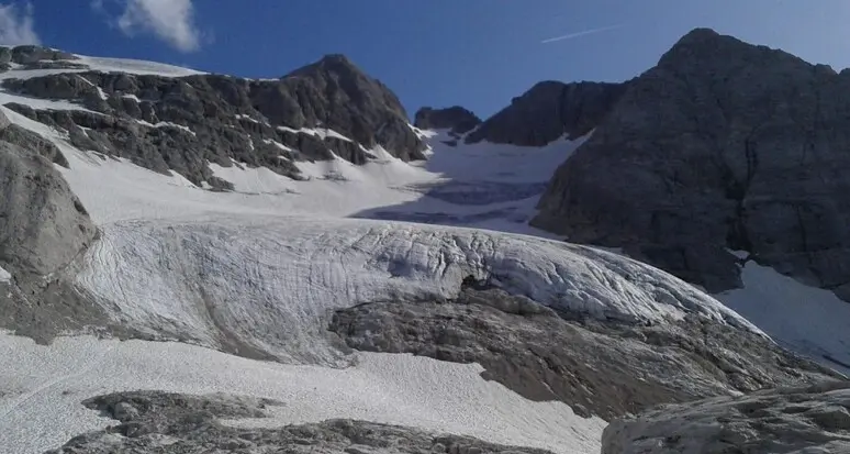 Marmolada: Test con radar per capire cosa succede in profondità