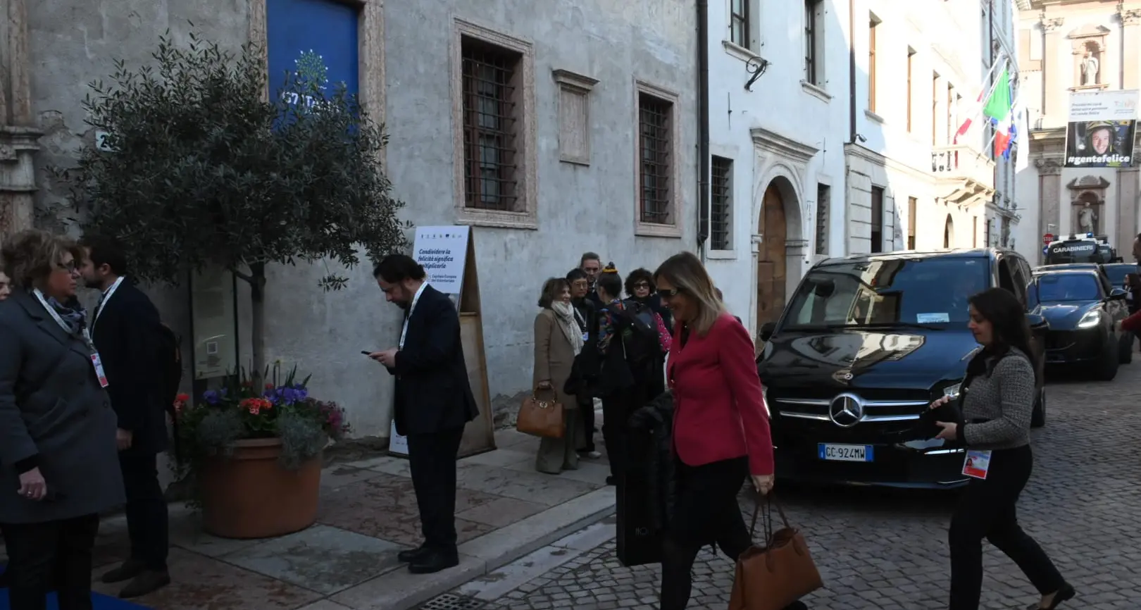 A Trento i delegati del G7: arrivate le delegazioni, al via gli incontri a Palazzo Geremia