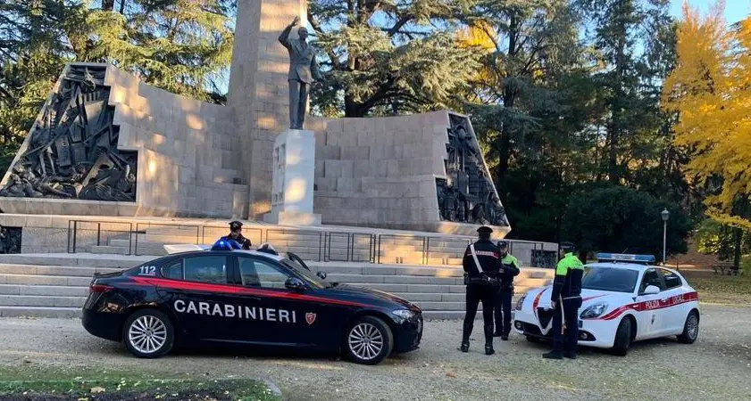 Spaccio, otto denunce dopo i controlli nei parchi di Trento