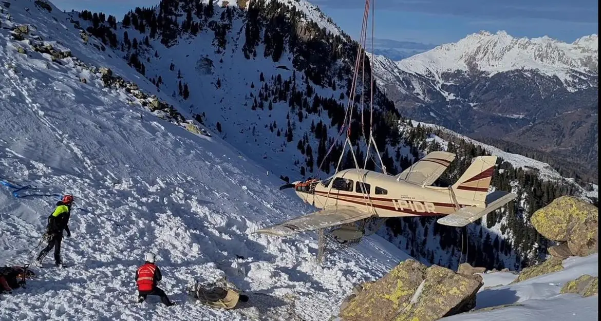 Recuperato l’aereo precipitato sul Lagorai
