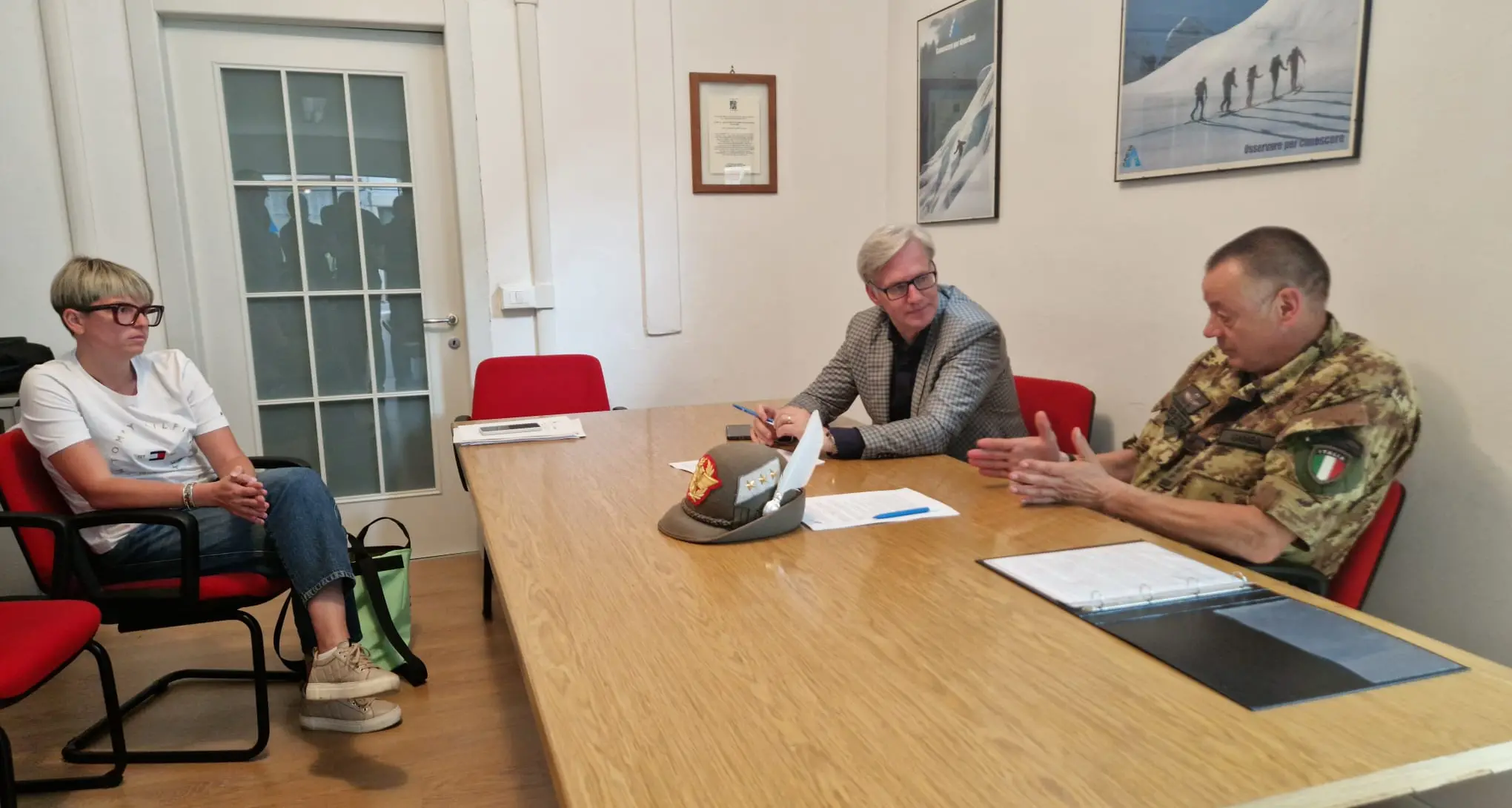 C’è l’accordo tra le Truppe Alpine dell’Esercito Italiano e l’Associazione Interregionale Neve e Valanghe (AINEVA)