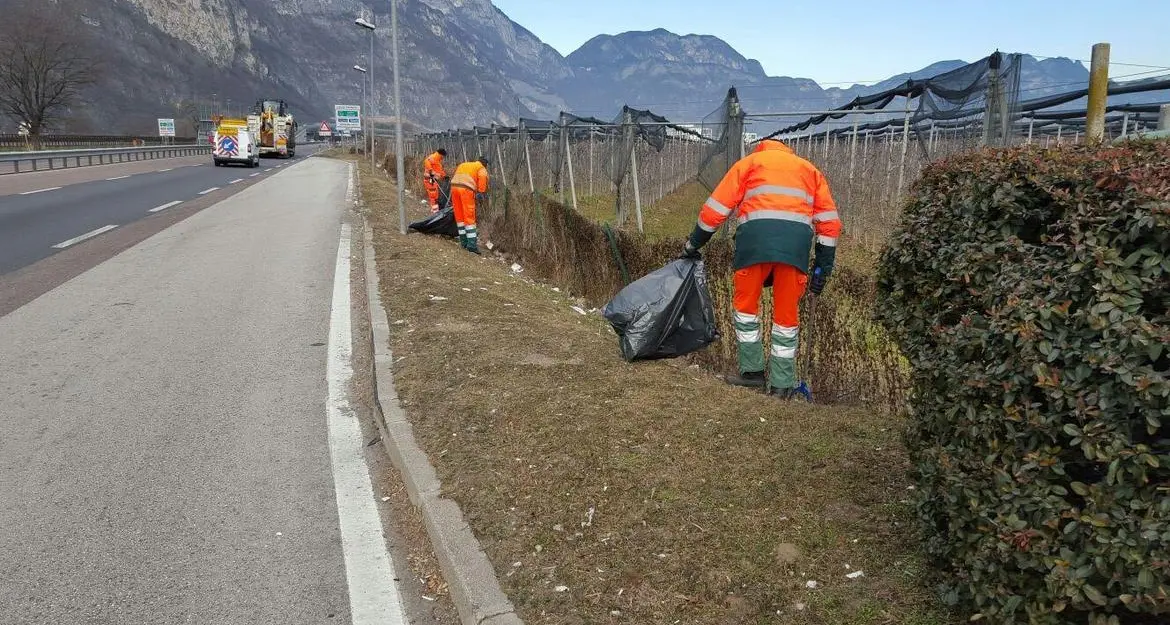Concerto di Vasco, ecco il piano per ripulire Trento: 67 isole per la differenziata