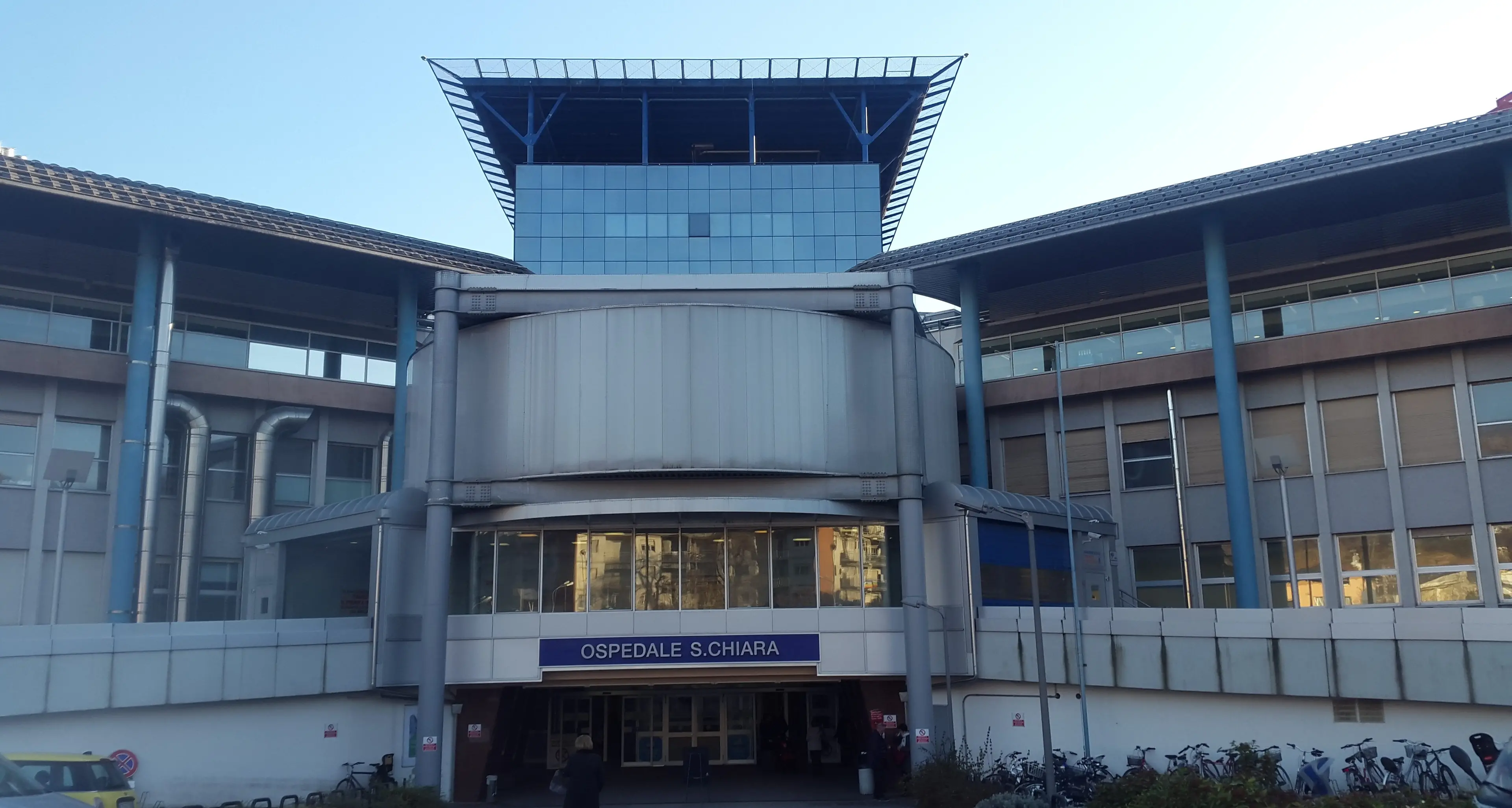 Focolaio nel reparto di Medicina a Trento: trovato un nuovo positivo con lo screening