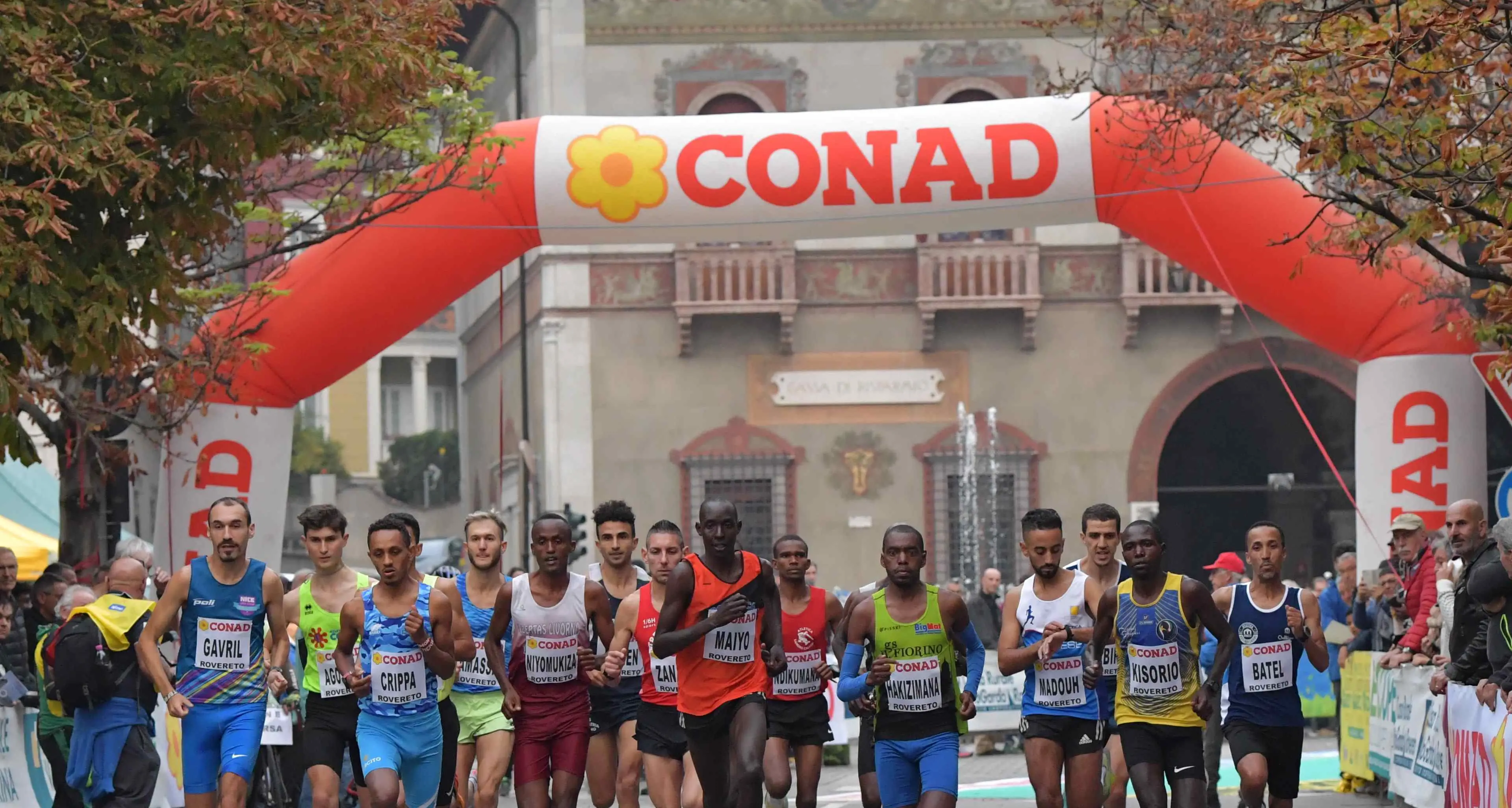 Torna il Giro di Rovereto, Maestri sfida gli africani