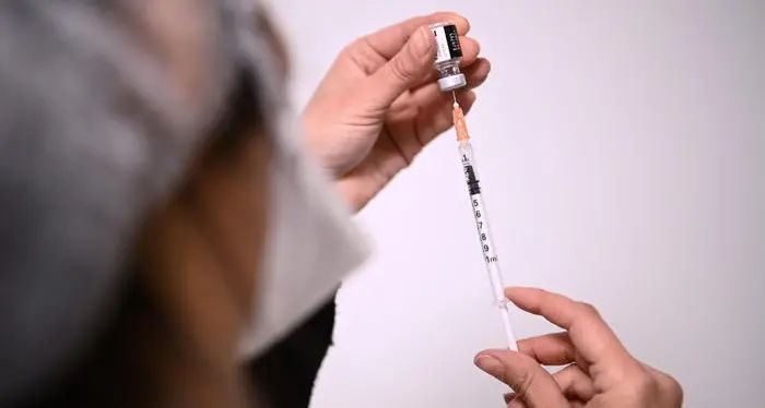 “Vaccino, molti residenti a Trento dirottati su centri vaccinali periferici”