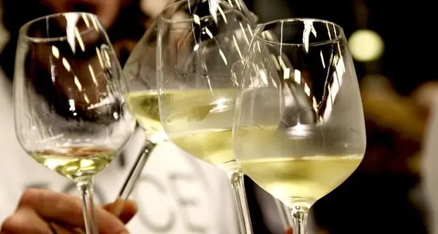 Alcol e salute: «Sono 100mila i trentini ad alto rischio»