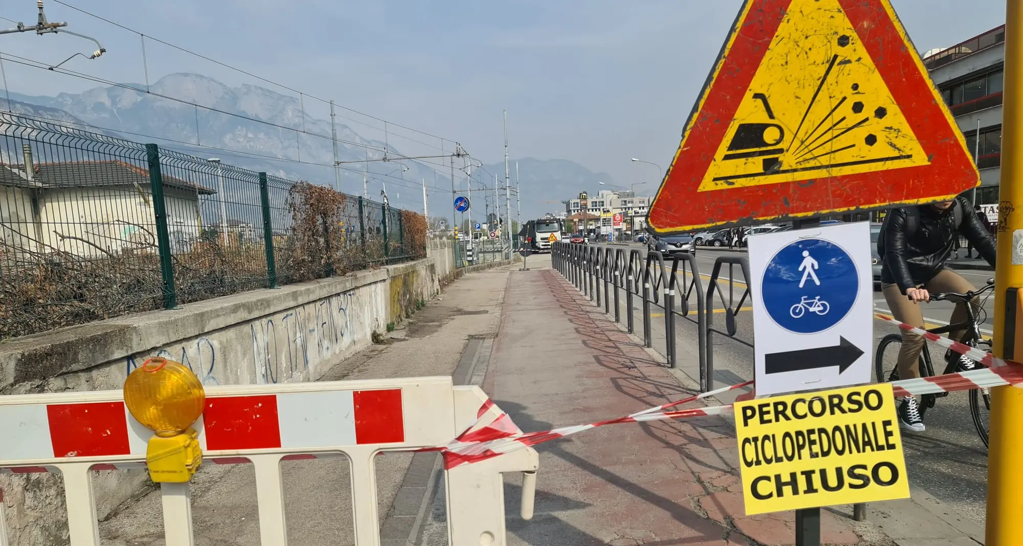 Trento, la ciclabile si rifà il look: interruzione in via Brennero