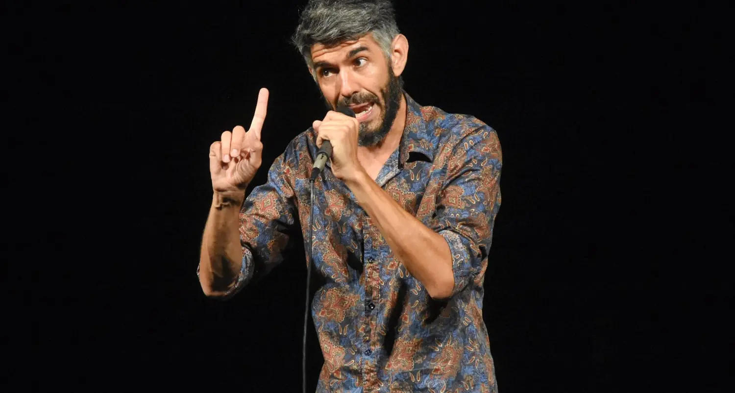 Il concorso di poetry slam dedicato a David Wilkinson