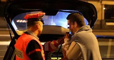 Ubriachezza e droga: ritirate patenti a Canazei, Cavalese, Levico e Cles