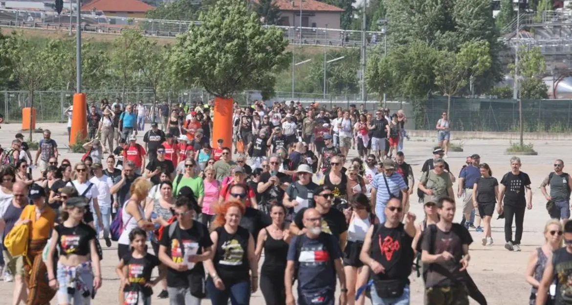 L'Italia si riunisce a Trento nel nome di Vasco