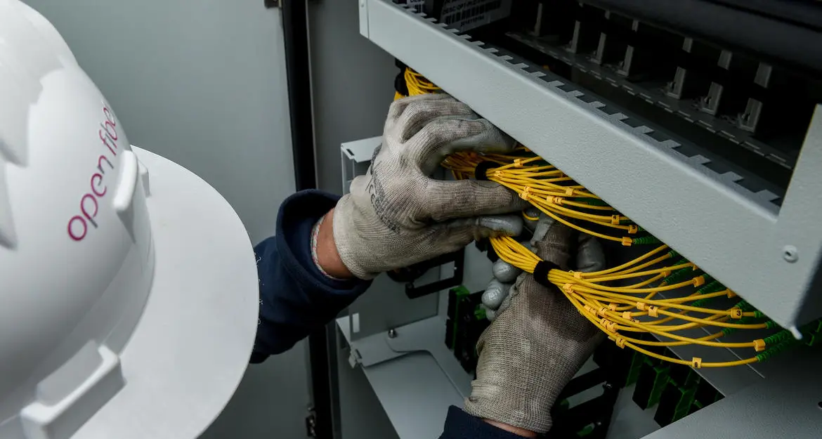 Collegati altri 4 Comuni trentini con la fibra ottica