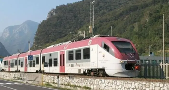 Elettrificazione ferrovia Trento-Primolano: treni fermi fino al 4 luglio
