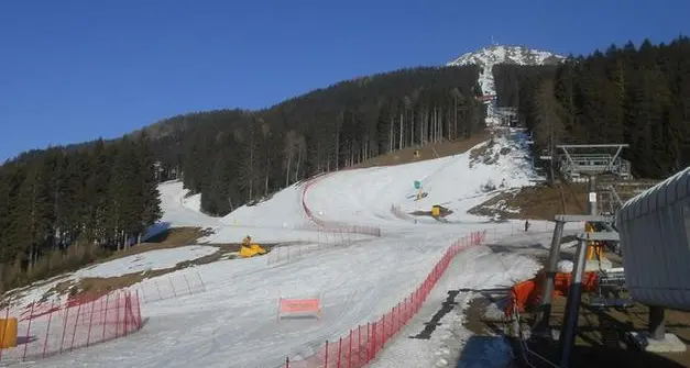 Incidente sulle piste di Pinzolo, muore un 50enne