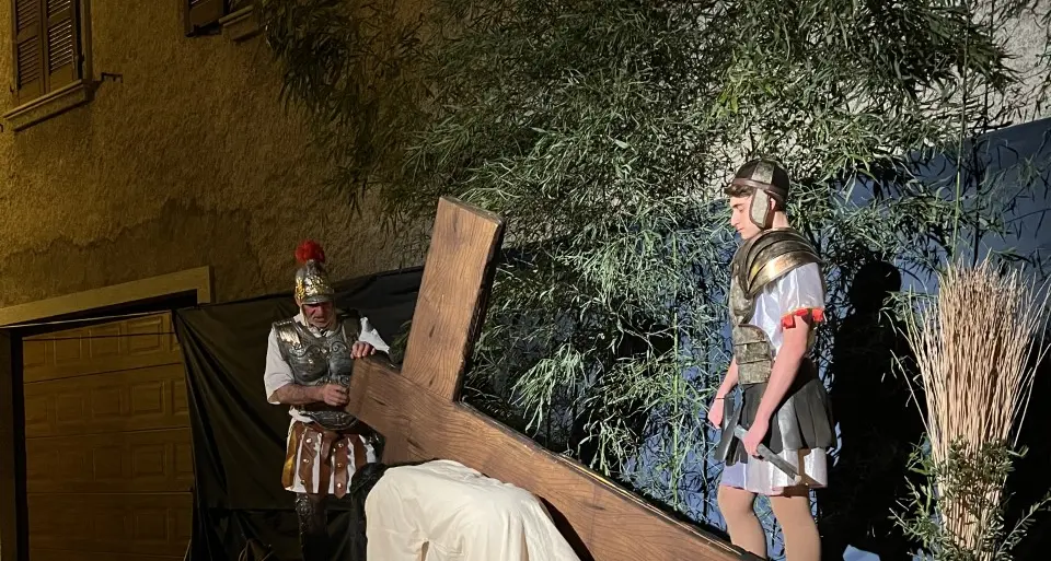 Dopo tre anni i “batedùr de bore” sono tornati nelle vie di Storo