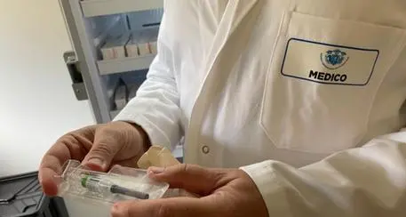 Antinfluenzale, appello dell’Ordine ai medici: «Vaccinatevi»