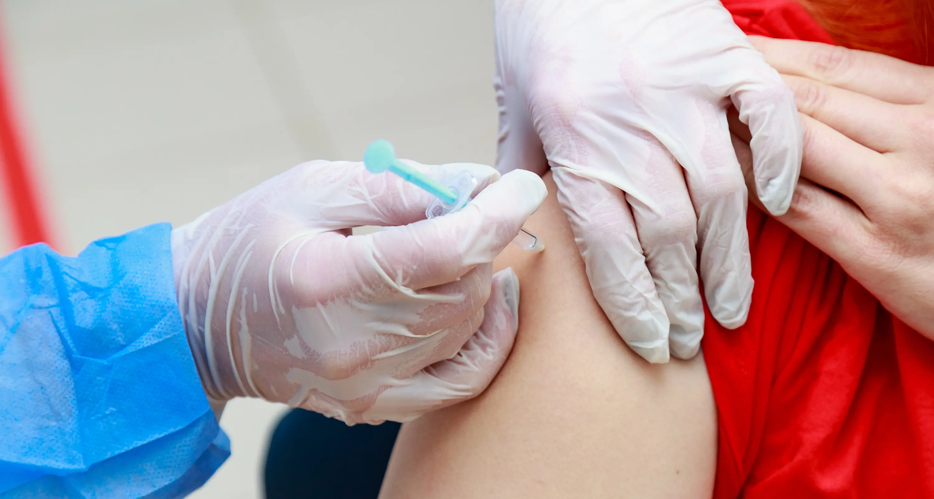 Vaccini, Israele: Pfizer il 30% meno efficace contro la variante Delta