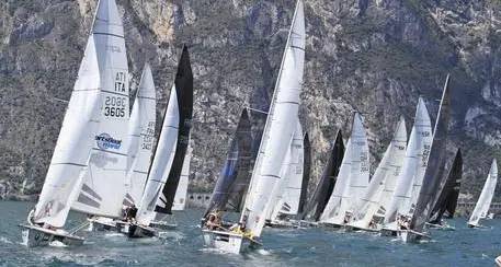 Vela invernale, a Salò la passione non gela