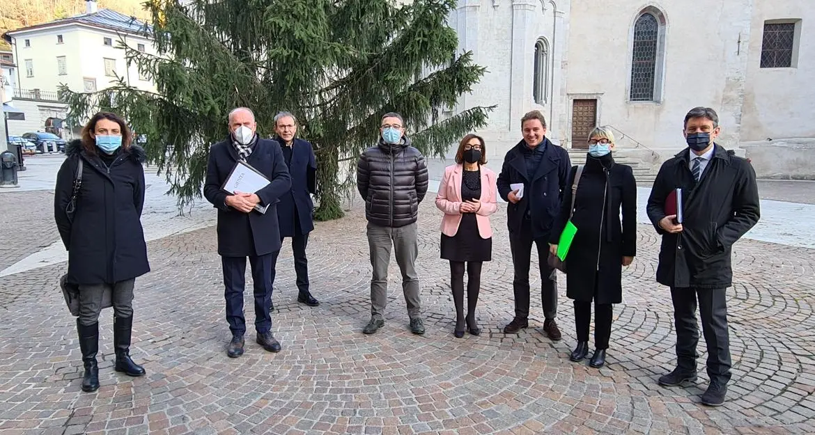 Fugatti: «Ottimismo ma anche attenzione per la stagione turistica invernale»