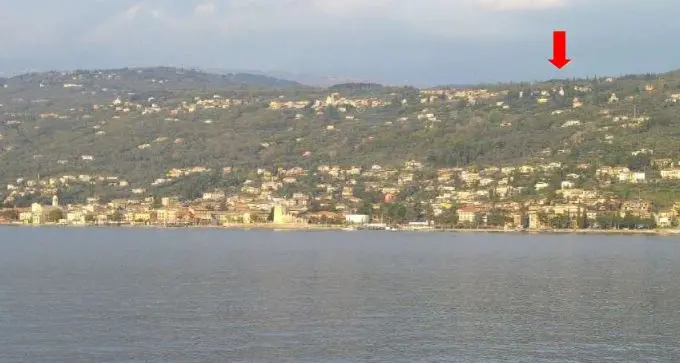 «No al centro turistico sulle colline del Garda», Italia Nostra avvia un’azione legale
