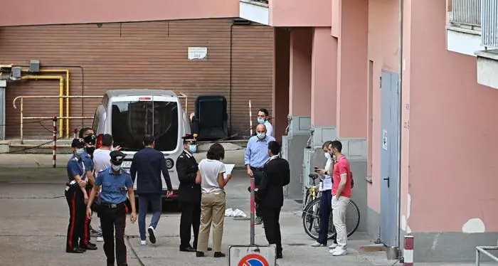 Ucciso in cantina: trovati vestiti sporchi sangue nella case del fratello a Folgaria