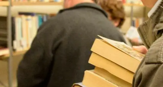 Trento, da mercoledì la biblioteca comunale mette in vendita i propri libri usati