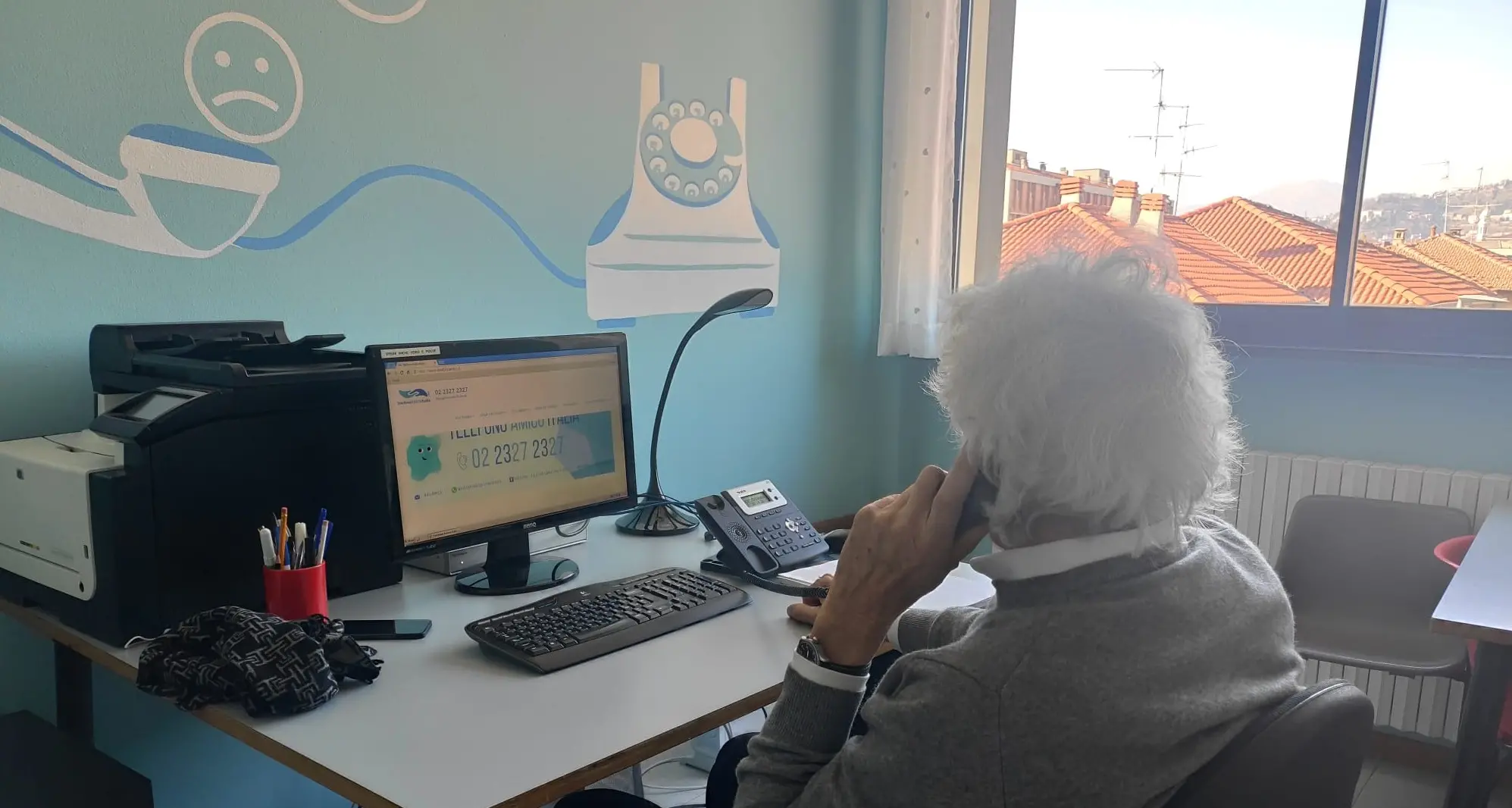 Telefono amico, al centro di Trento oltre 2800 richieste d'aiuto. Si cercano volontari