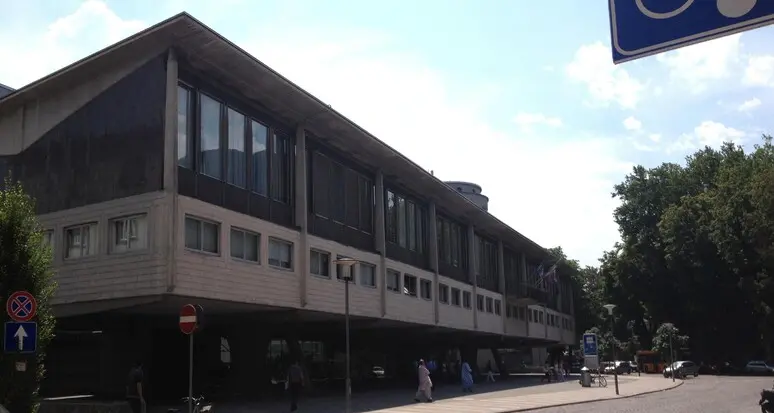 Stretta sulle pensioni alla casalinghe: non saranno più adeguate al tasso di inflazione