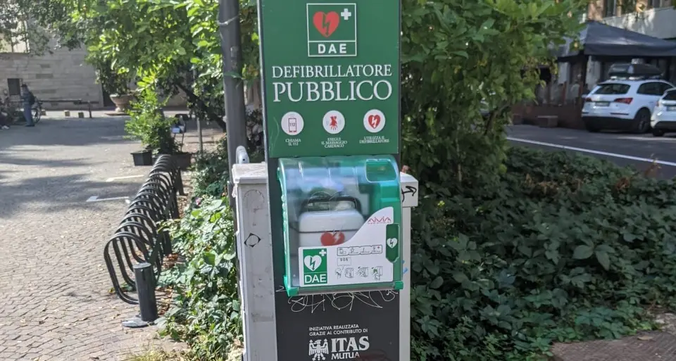 Trento, a più di un anno di distanza torna il defibrillatore in corsone 3 Novembre