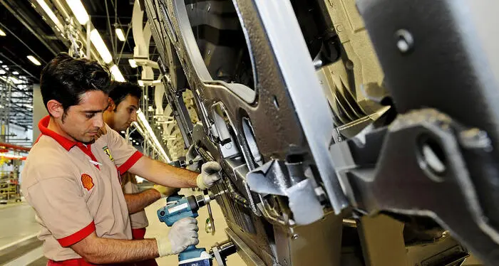 Sindacati: «La produttività in Trentino è ferma dal 2000»