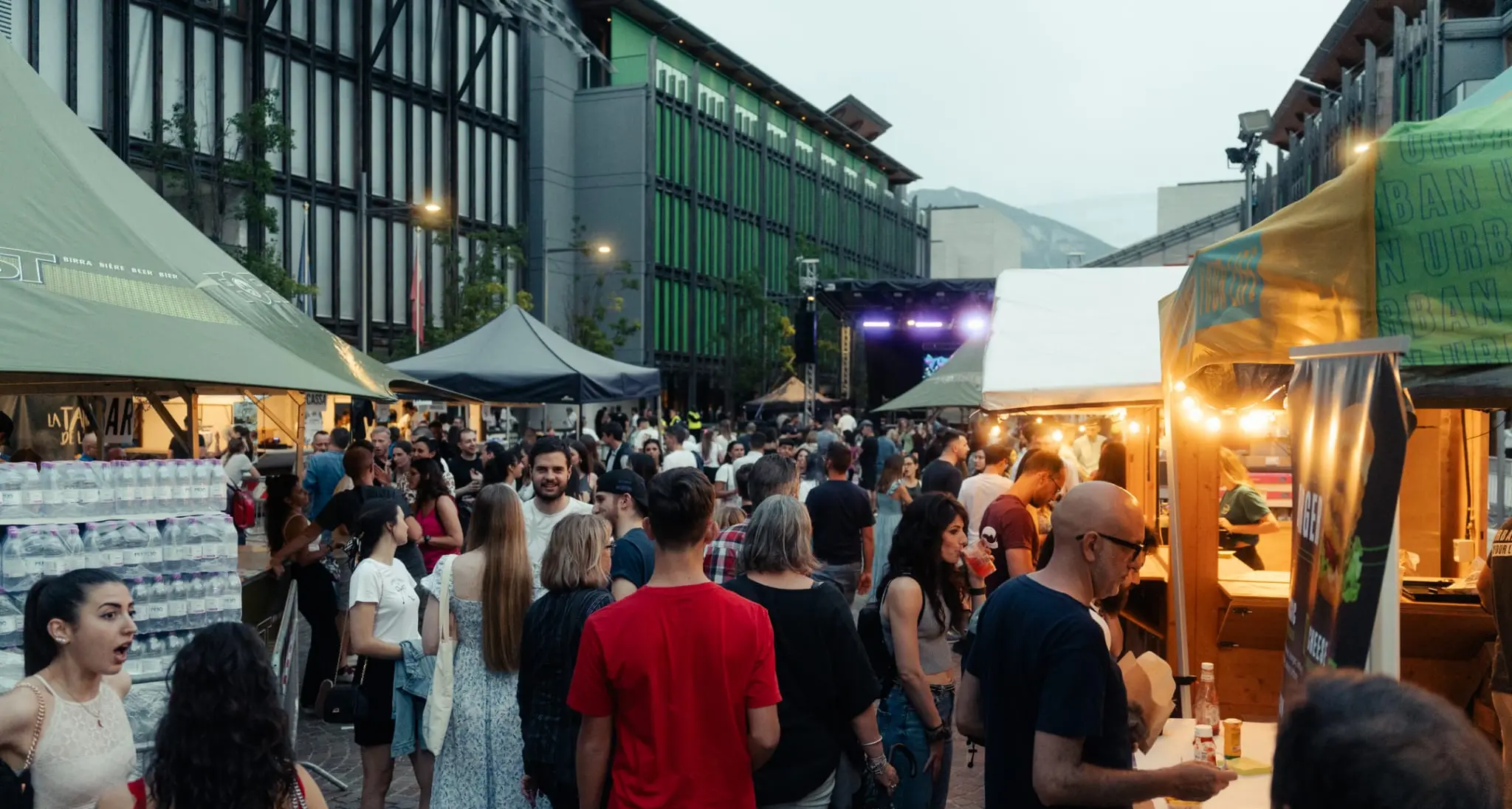 Vigiliane: la pioggia non frena l'Albere Summer Festival, ma “non si può interrompere per il maltempo”