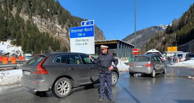 Fenomeni estremi, transito sui valichi alpini sempre più difficile: «Così richiamo di restare isolati»