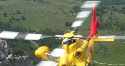 Finisce male la gita con i genitori sul monte Stivo: sedicenne cade e si infortuna alla caviglia