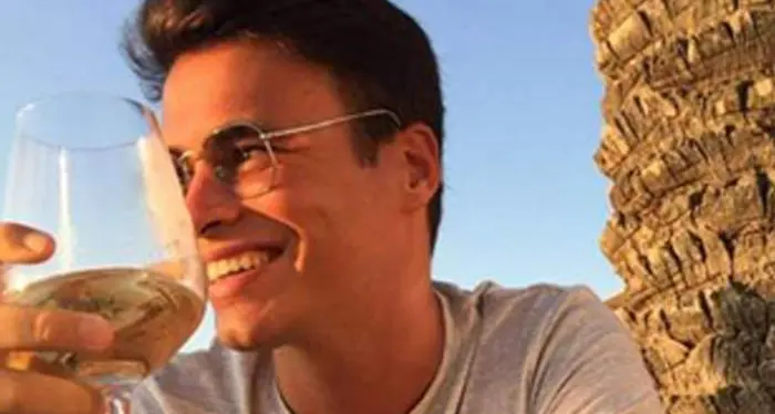 Il cadavere carbonizzato a Pisa è di uno studente universitario scomparso nei giorni scorsi