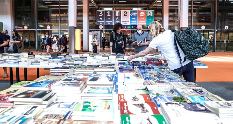 Gli italiani comprano più libri dopo la pandemia