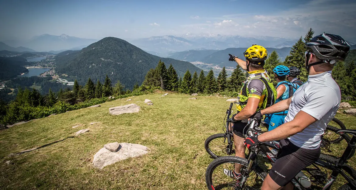 Pinè diventa il paradiso delle mountain bike: in otto percorsi 200 chilometri di bellezza e natura