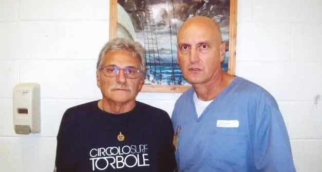 Lo zio Gianni: «Chico innocente, ho parlato con tutti i politici». Ma lo scontro non si placa: accuse alla premier