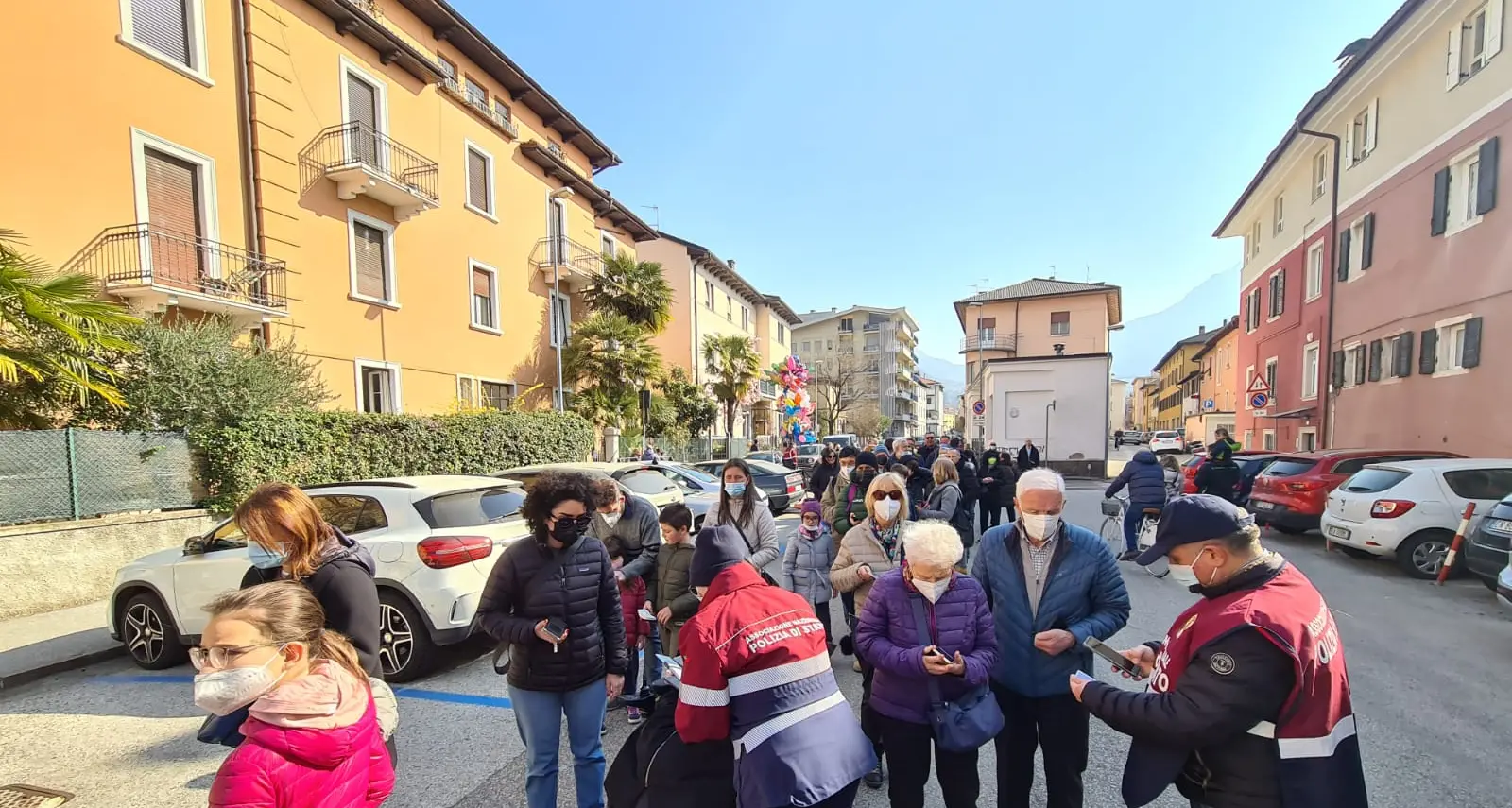 Trento, torna dopo due anni la Fiera di San Giuseppe. Già in coda per vedere gli animali
