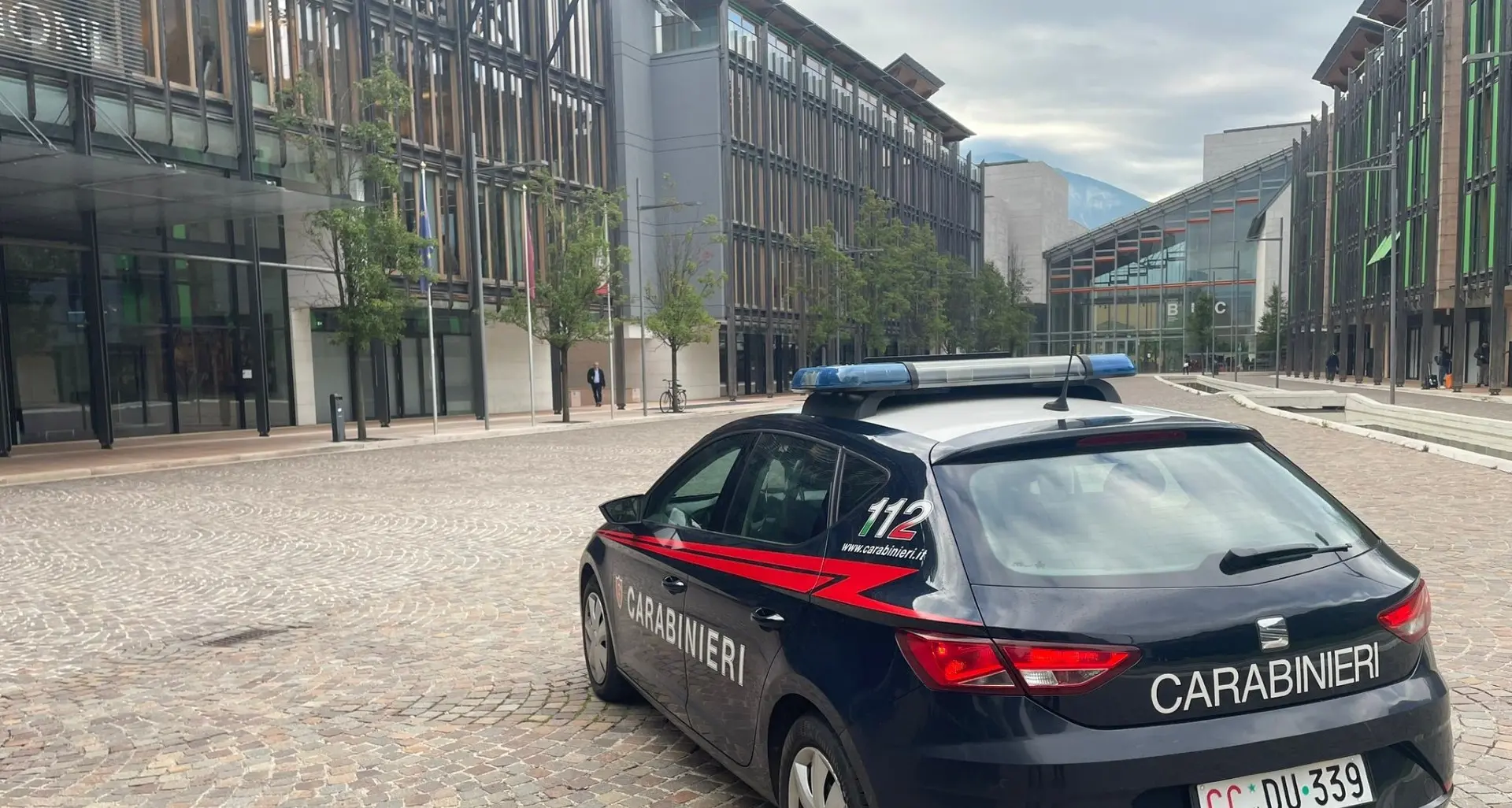 Trento, ragazzo rapinato e picchiato a Maso Smalz: fermati i due aggressori