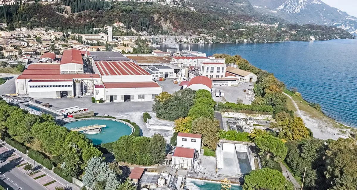 Caro energia, alla Cartiera Burgo sul Garda scatta la cassa integrazione